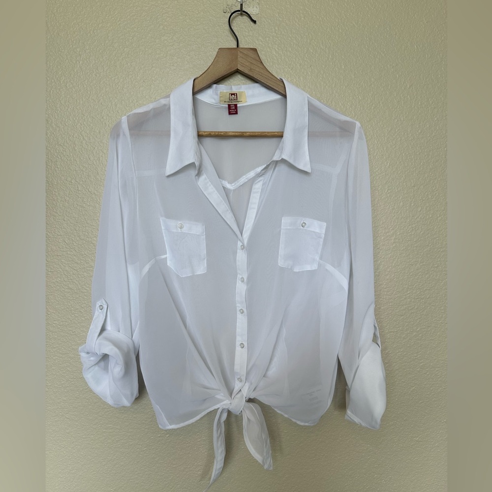 L.E.I. White Tie Front Long Sleeve Button-Down Blouse – Size XXL (19) | VGUC